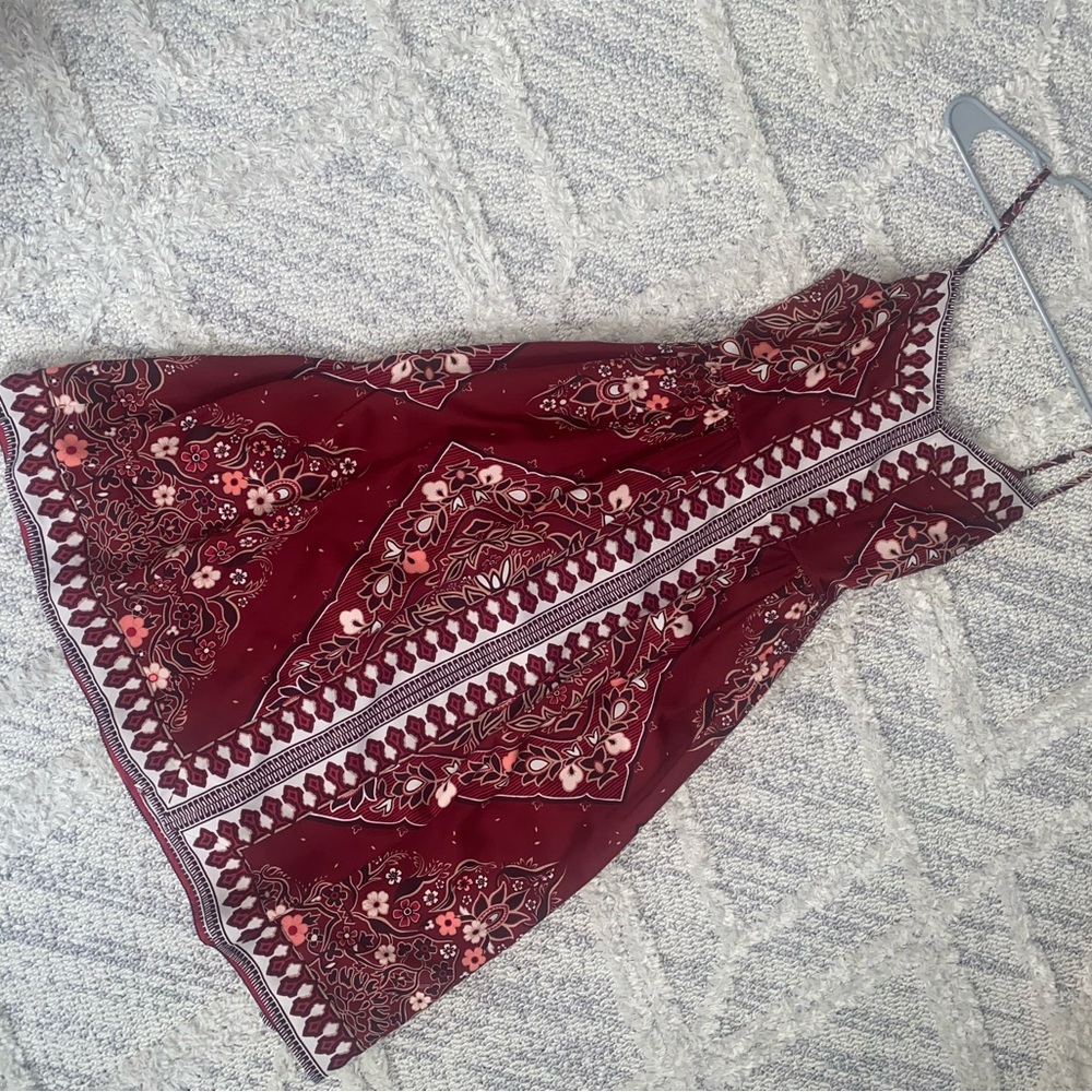 Banana Republic Red and White Patterned Midi Dress